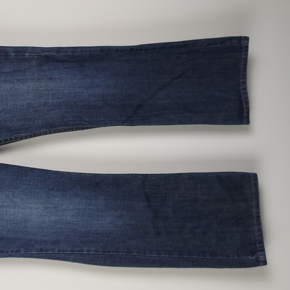 Women's Bootcut 515 Levi's, Size 8 - Picture 4 of 7